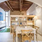 Radicondoli Studio * Radicondoli