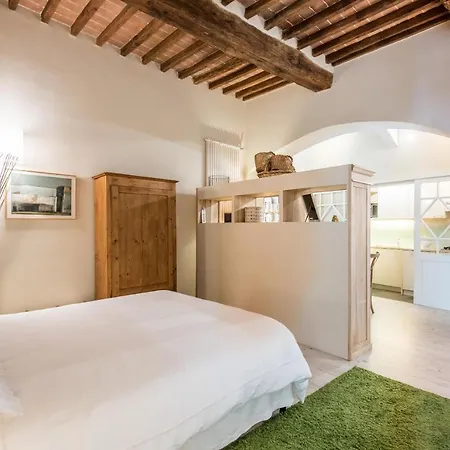 Radicondoli Studio Apartment *